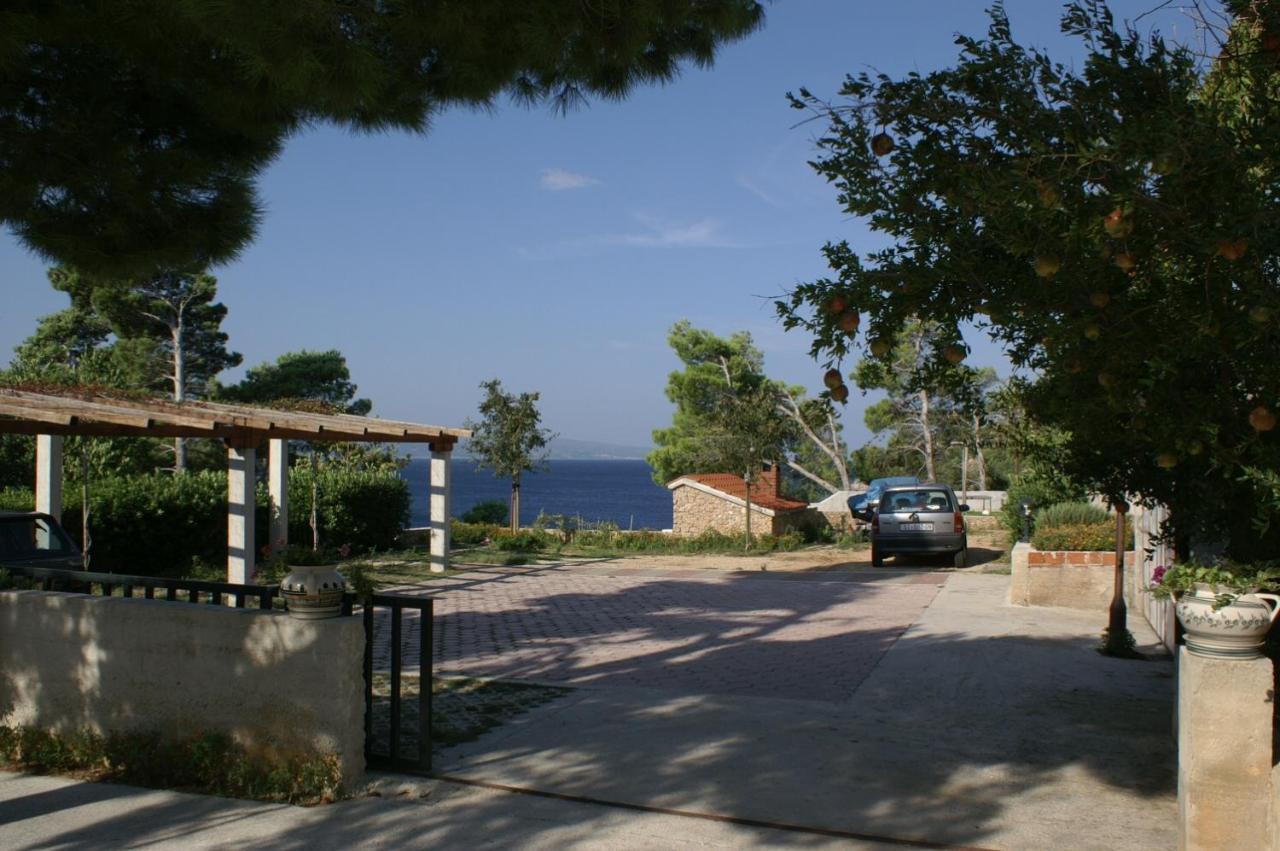 Apartments By The Sea Medici, Omis - 1046 Mimice Luaran gambar